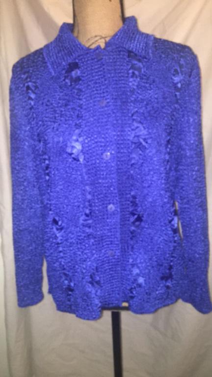 Bala Bala Blue Polyester Sweater Sz Medium Like new: Bala Bala Blue Polyester Sweater Sz Medium Like new condition. 100% polyester. Like new condition. 100% polyester.