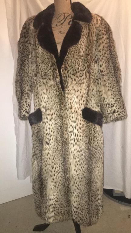 K Sheila Leopard Fur Coat Please see pictures.  Left (1 of 4)