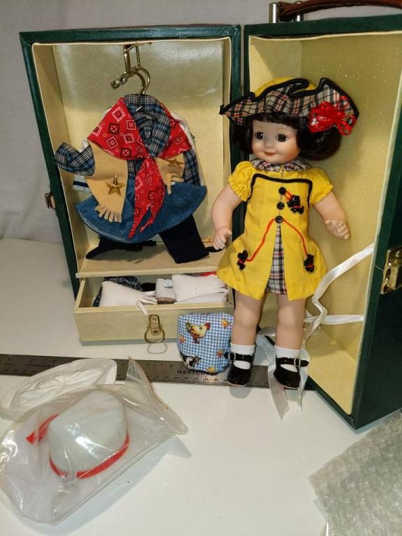 Margie Costa Ltd Ed 11" Doll w/Trunk (1 of 5)