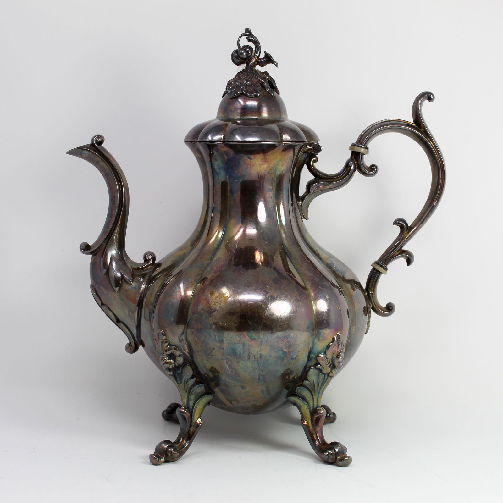 Antique Reed & Barton Winthrop Medium Teapot (1 of 4)