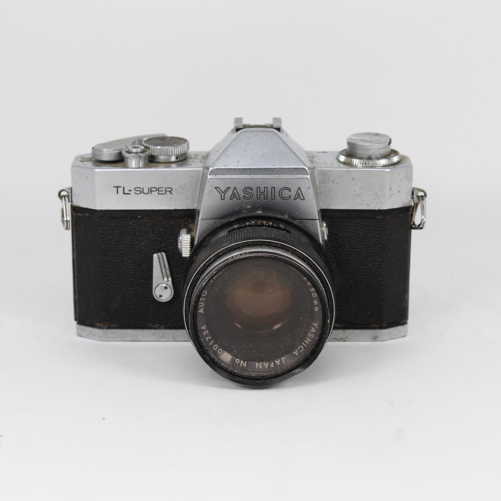 Yashica TL-Super SLR Camera (1 of 2)