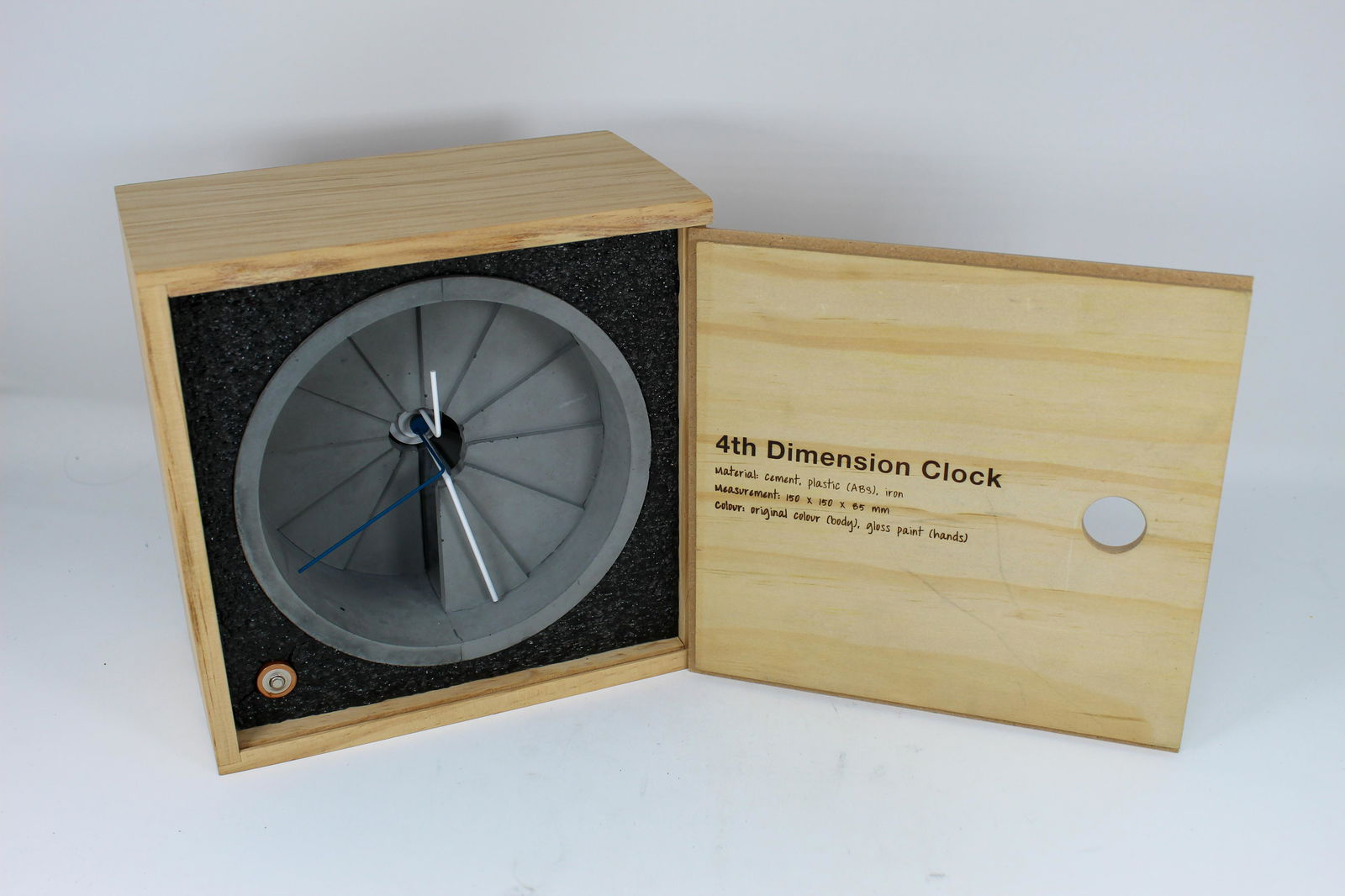 4TH DIMENSION WALL CLOCK MIB (1 of 3)