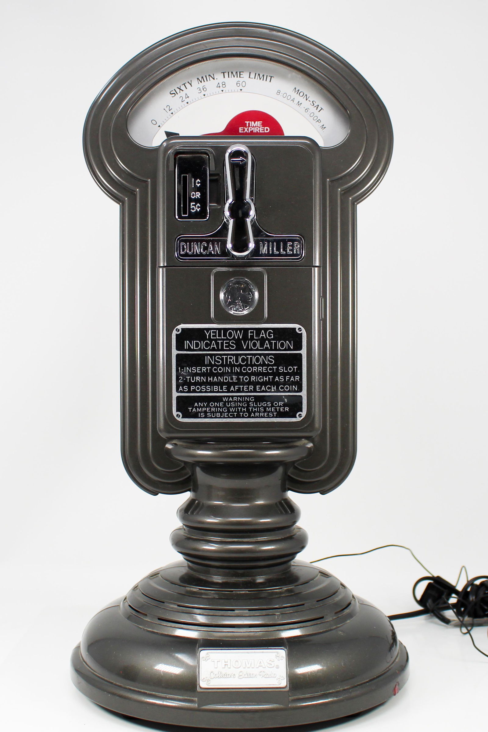 VINTAGE PARKING METER AM/FM RADIO AND CASSETTE PLAYER (1 of 4)