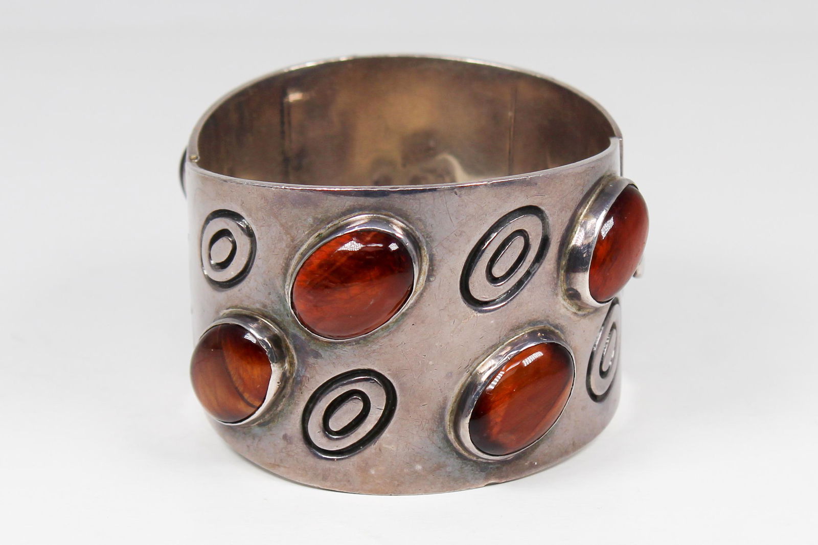 Vintage Los Ballesteros Taxco Sterling Silver and Tiger (1 of 8)