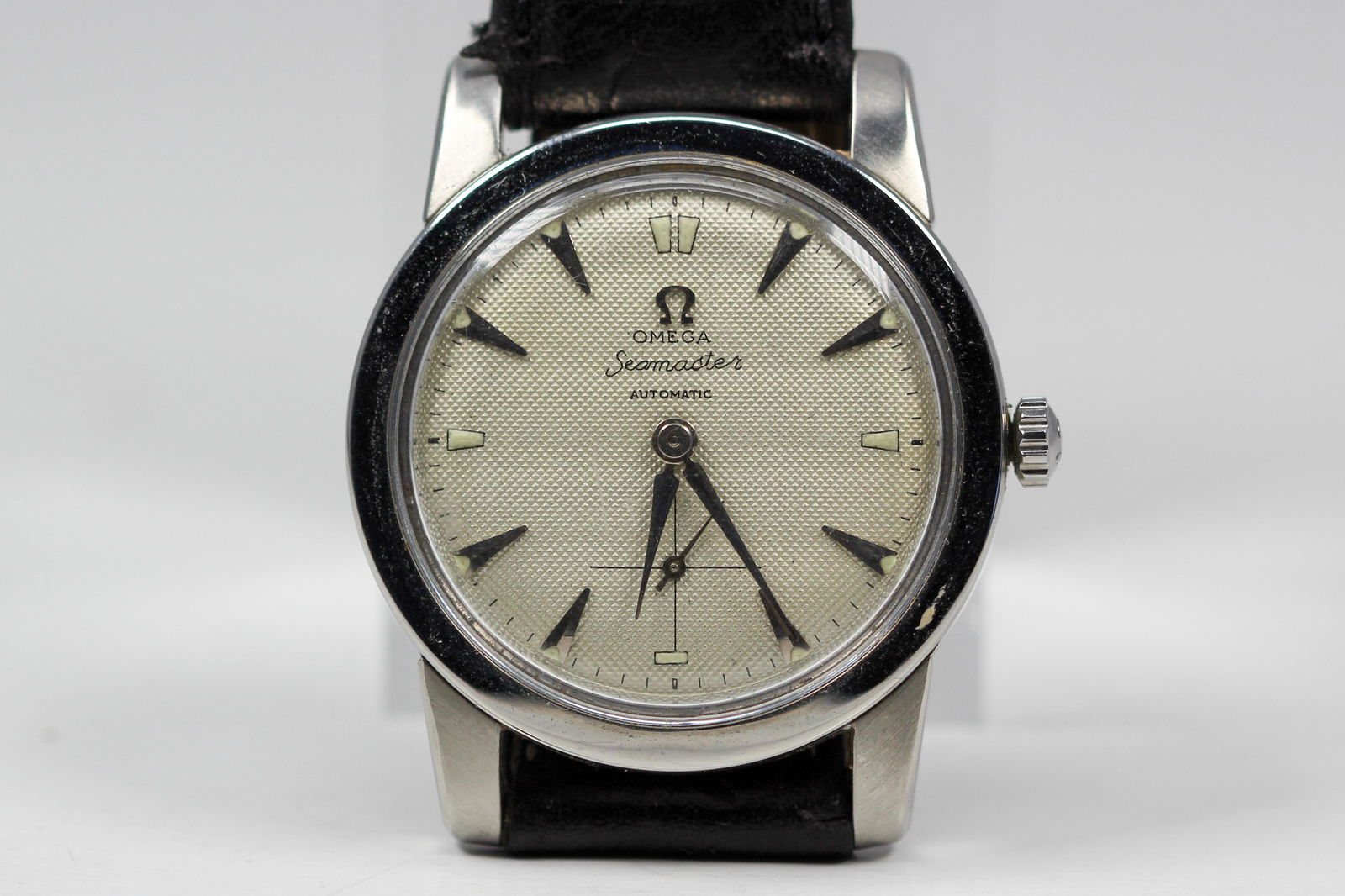 Vintage Omega Seamaster Automatic Wristwatch (1 of 4)