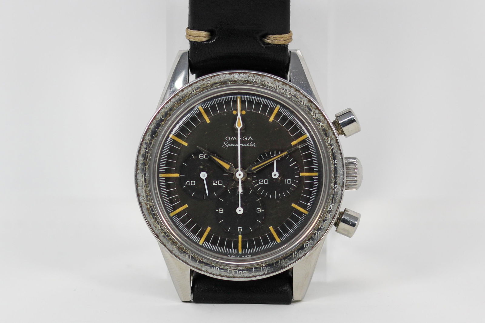 Running chronograph top continuously speedmaster