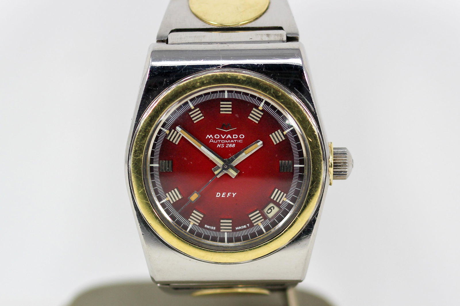 Vintage Two-Tone Movado HS 288 Defy Automatic with Date (1 of 7)