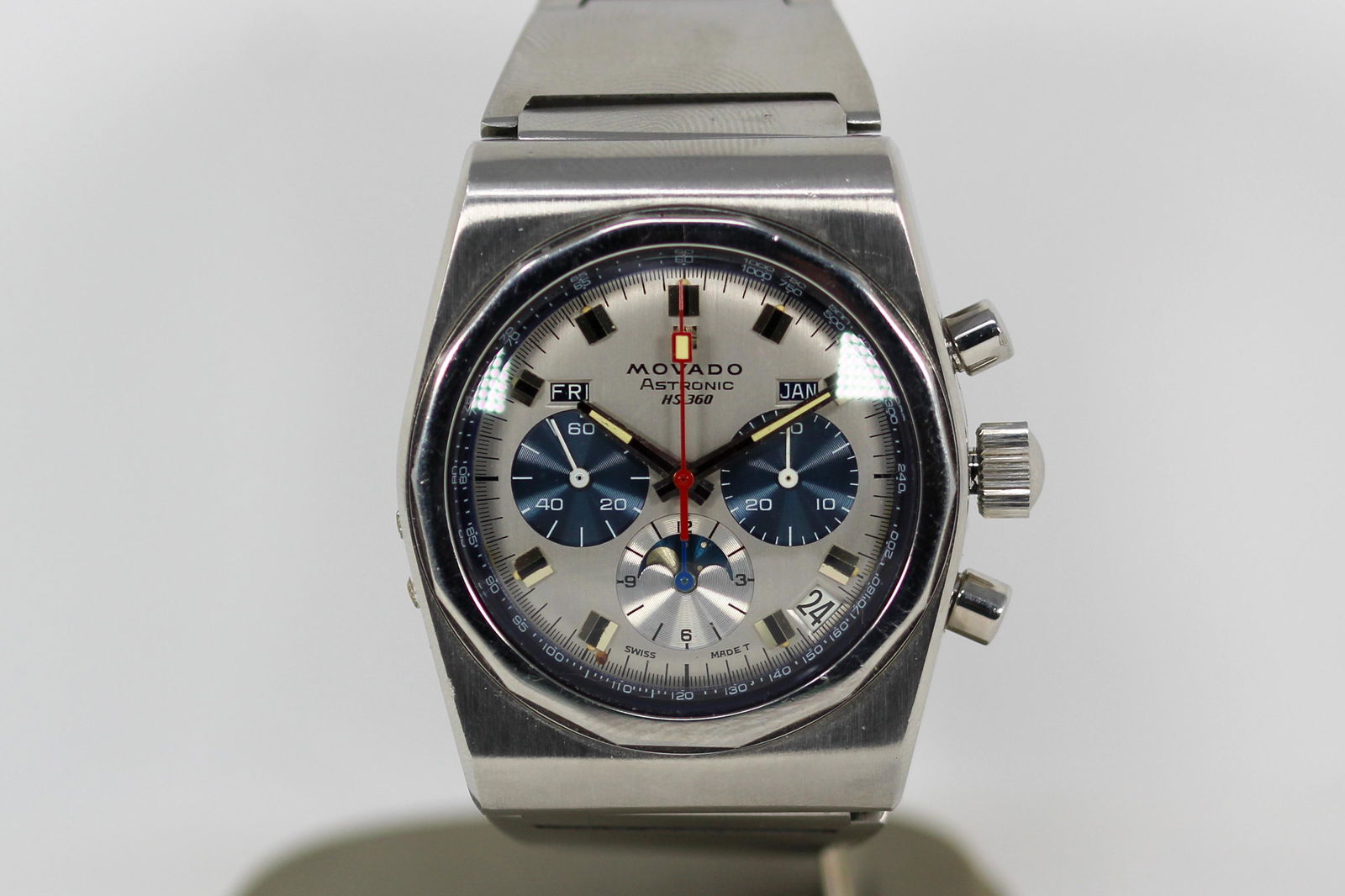 Vintage Movado Astronic HS 360 Calendar Chronograph (1 of 7)