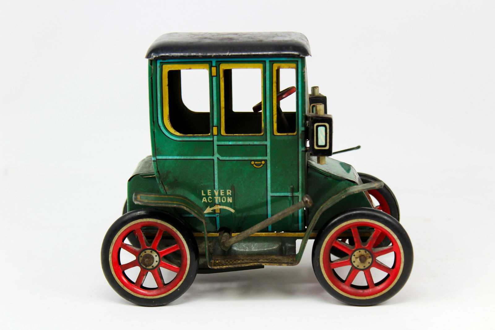 Vintage Modern Toys Automobile Lever Action Model Car (1 of 6)