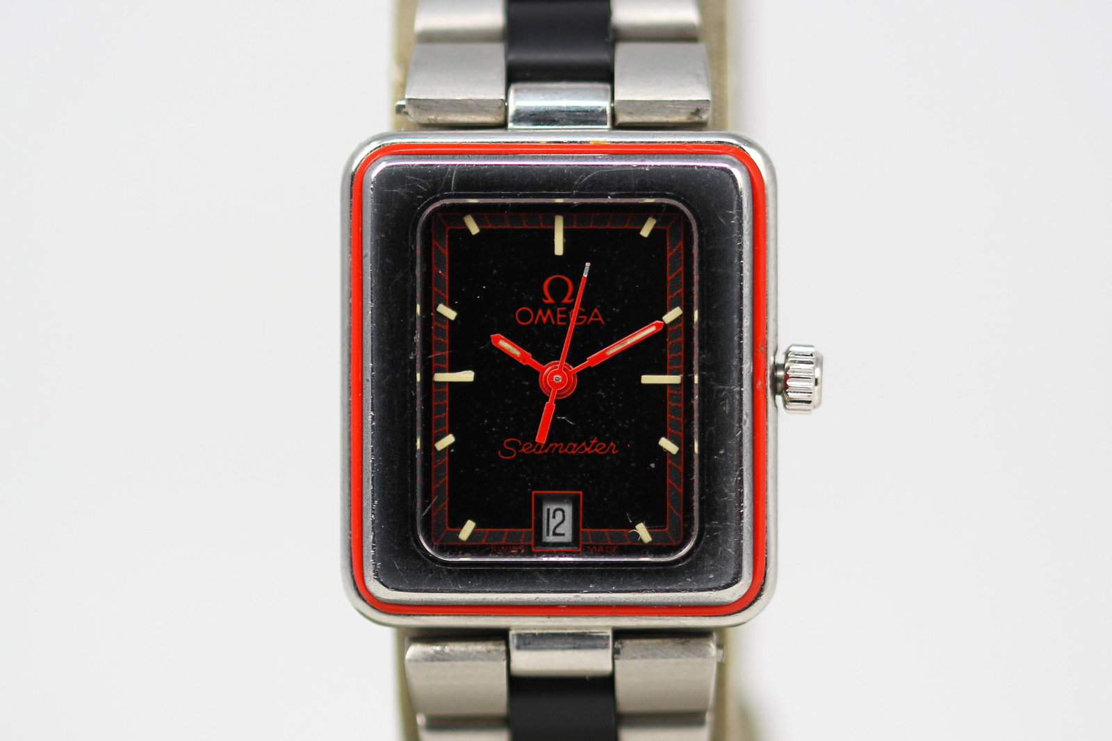 Vintage Ladies Omega Speedmaster with Date Rectangular Wristwatch (1 of 8)