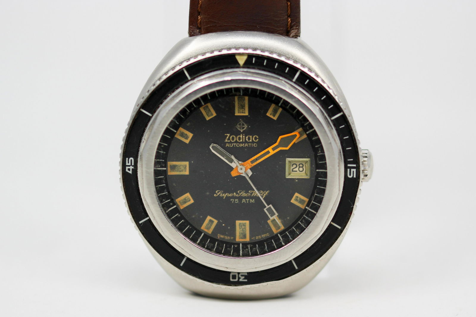 Vintage Zodiac Super Sea Wolf Automatic with Date Wristwatch (1 of 4)