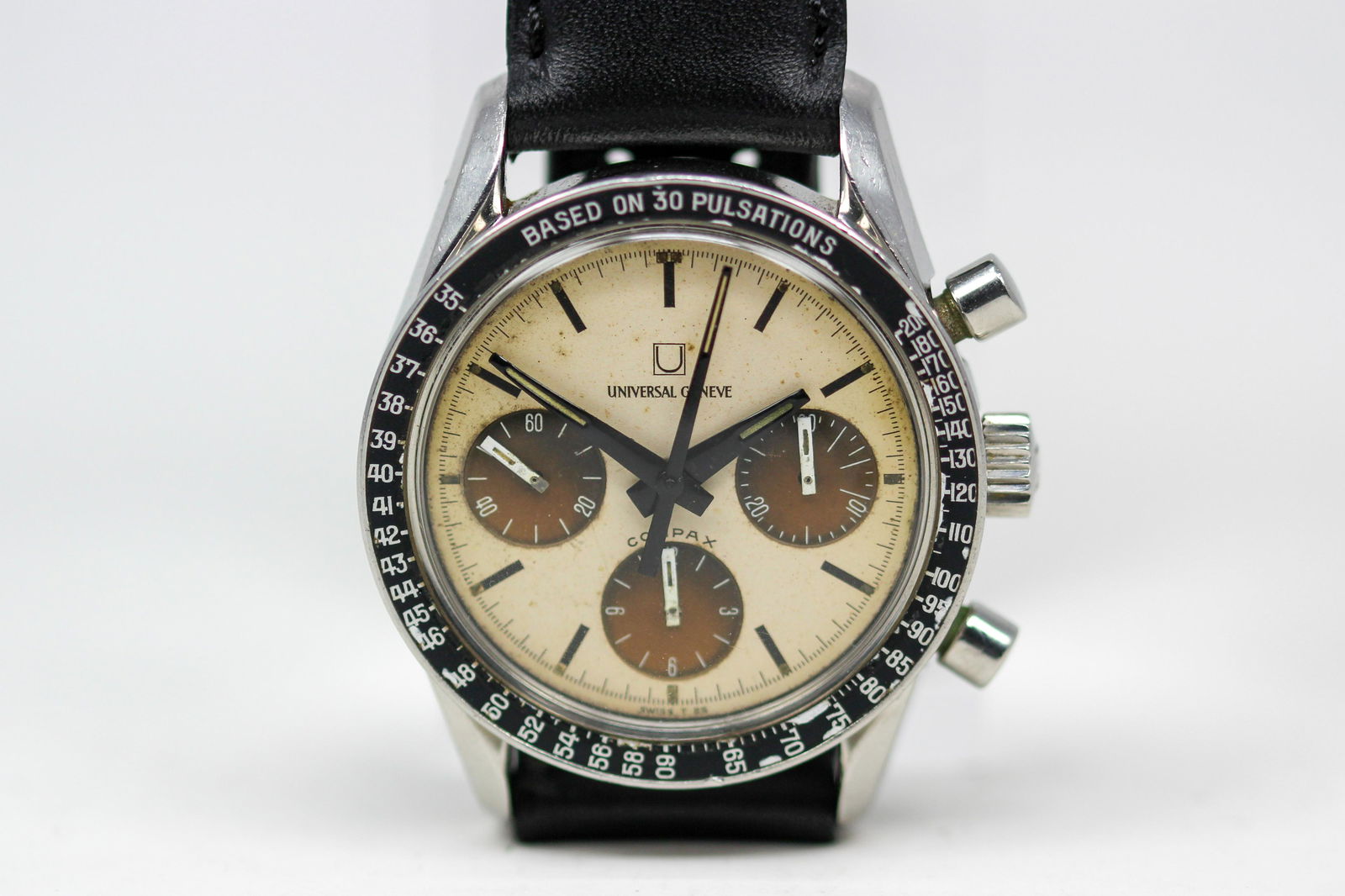 Vintage Universal Geneve Compax Chronograph Wristwatch (1 of 4)