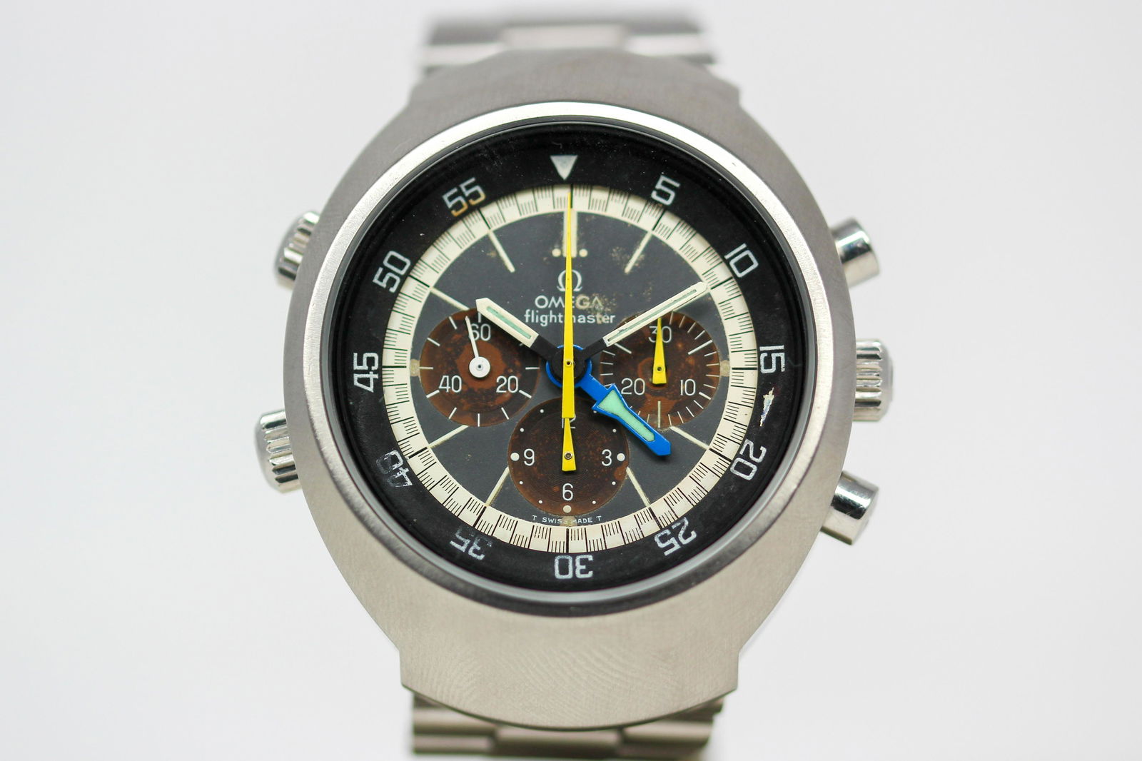 Vintage Omega Flightmaster Chronograph Wristwatch (1 of 8)