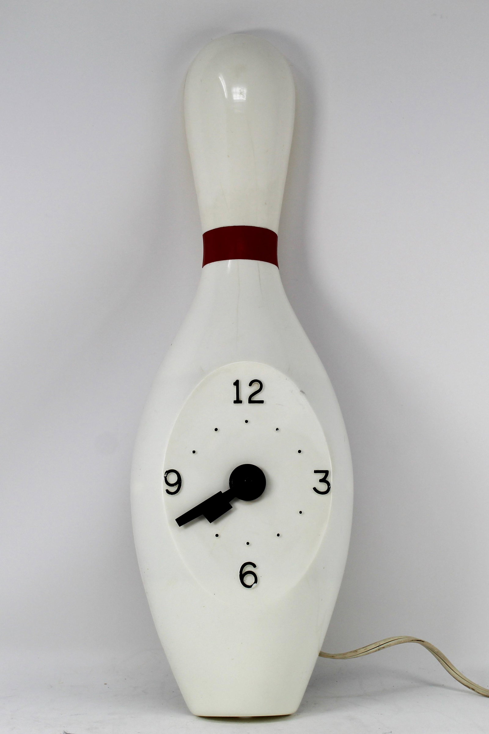 TENPIN NOVELTY CLOCK (1 of 4)