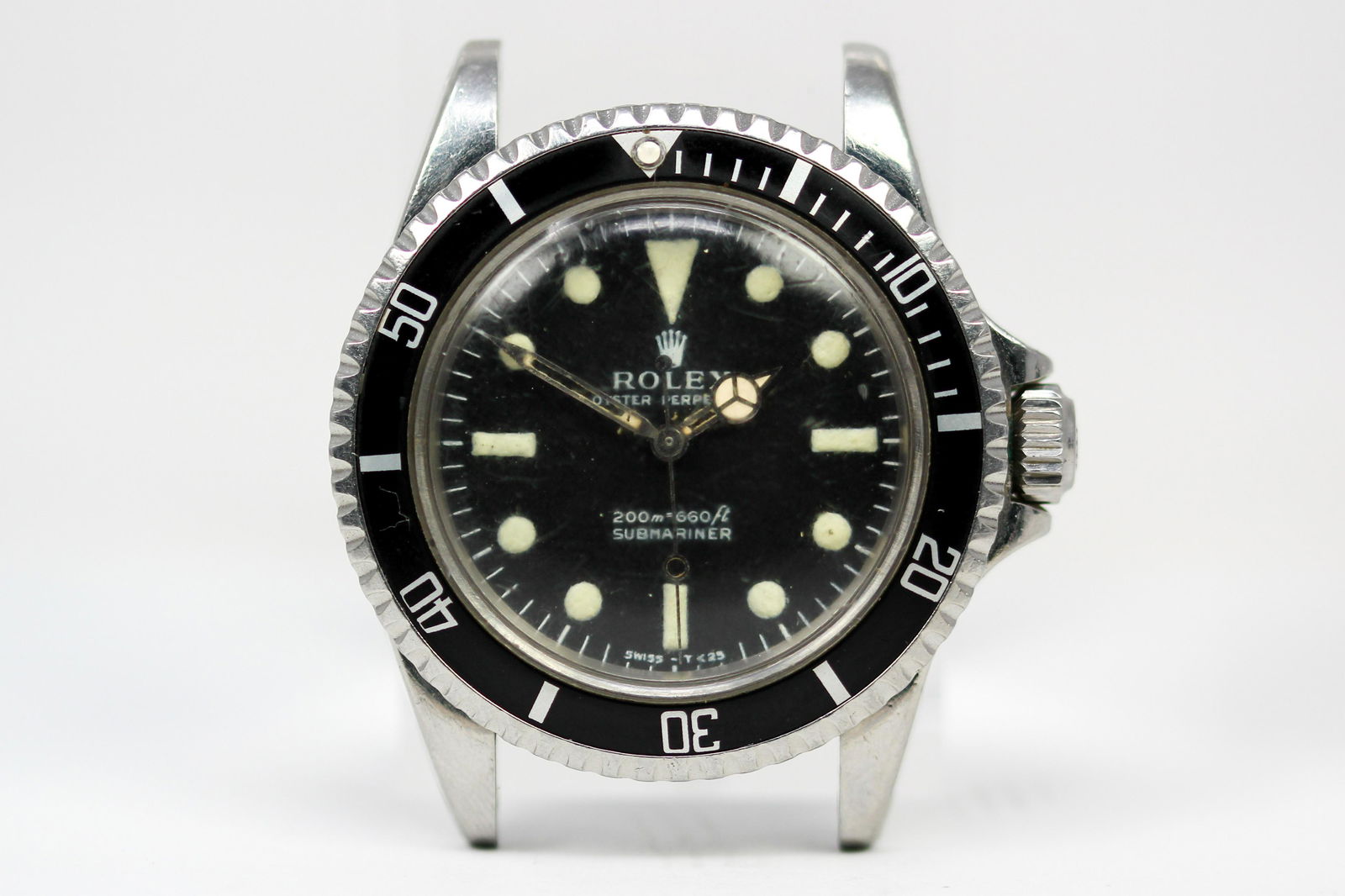 Vintage Rolex Oyster Perpetual Submariner Wristwatch (1 of 6)