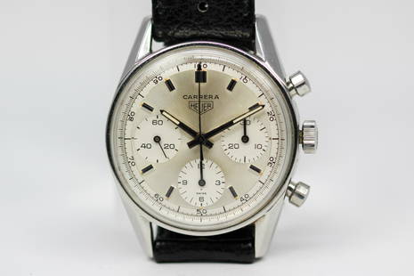 Vintage Heuer Carrrera Chronorgaph Wristwatch: Stainless Steel Vintage Heuer Carrrera Chronorgaph Wristwatch. 35mm diameter. Running at time of cataloging.