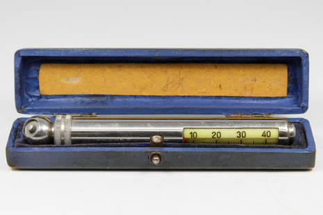 Antique Mercedes Tire Gauge in Original Box: Antique Mercedes Tire Gauge in Original Box (1950's). 5.25" x 1.25" x 1"