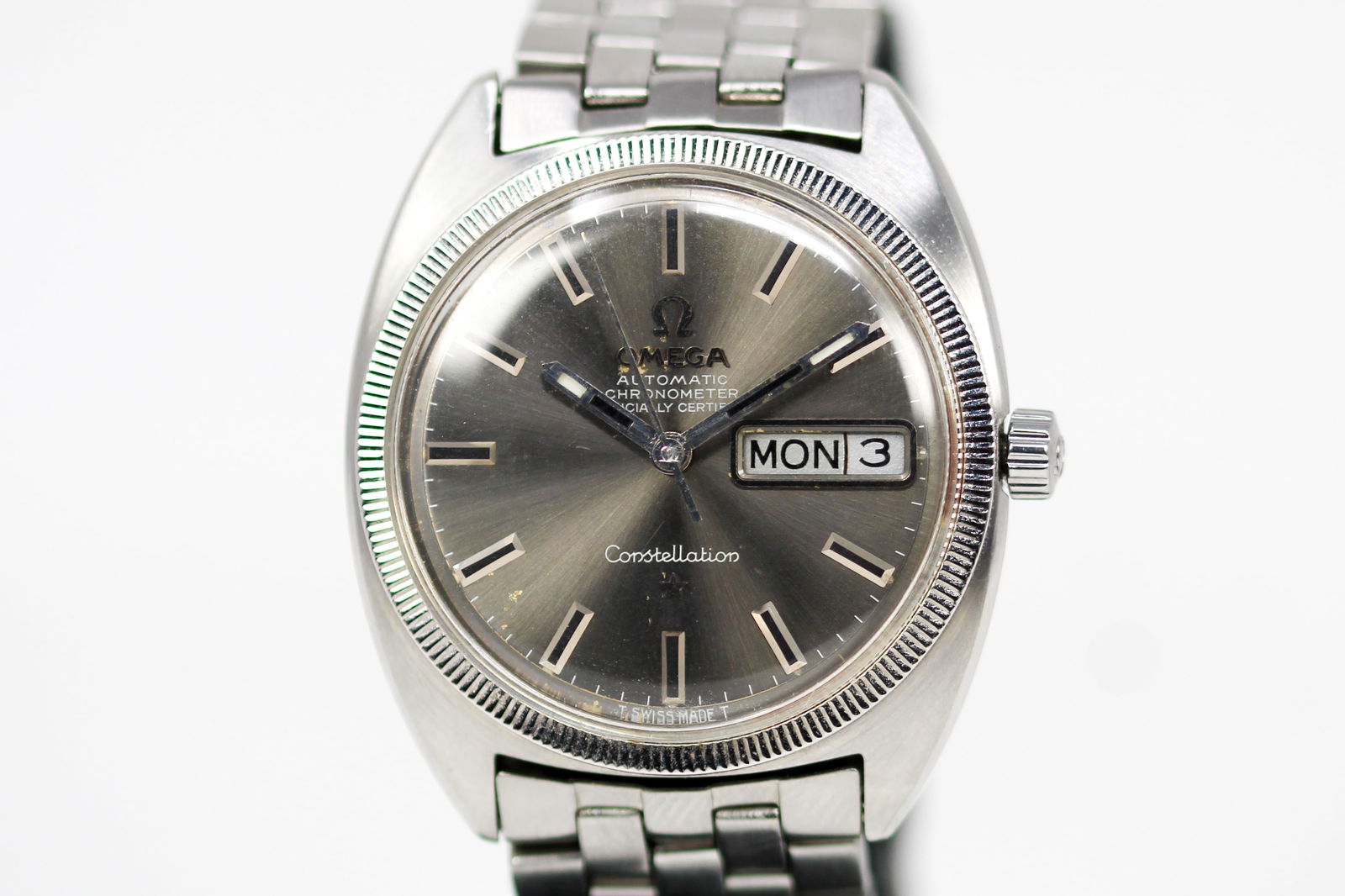 Vintage Omega Constellation with Day and Date Wristwatch (1 of 8)