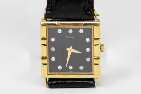 Vintage Ladies Piaget Square Wristwatch with Factory Diamond Dial *Hands Do Not Move* in 18k Yellow: 18k Yellow Gold Vintage Ladies Piaget Square Wristwatch with Factory Diamond Dial *Hands Do Not Move*; Serial # 463522. 23mm x 31mm. Not running.