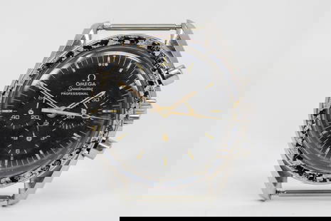 Vintage Omega Speedmaster Professional Chronograph Wristwatch *Reset (Bottom) Chronograph Pusher Not: Stainless Steel Vintage Omega Speedmaster Professional Chronograph Wristwatch *Reset (Bottom) Chronograph Pusher Not Functional*; Ref 145.022-69ST, Serial # 30596021. 42mm diameter. Running at time of