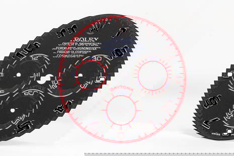 Loose Rolex Oyster Perpetual Cosmogaph Daytona Dial *Retired Watchmaker's Collection*: Loose Rolex Oyster Perpetual Cosmogaph Daytona Dial *Retired Watchmaker's Collection*. Black dial. 28mm diameter. Loose watch parts.