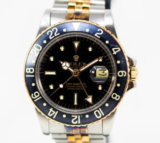Two-Tone Vintage Rolex Oyster Perpetual GMT-Master with Date Wristwatch