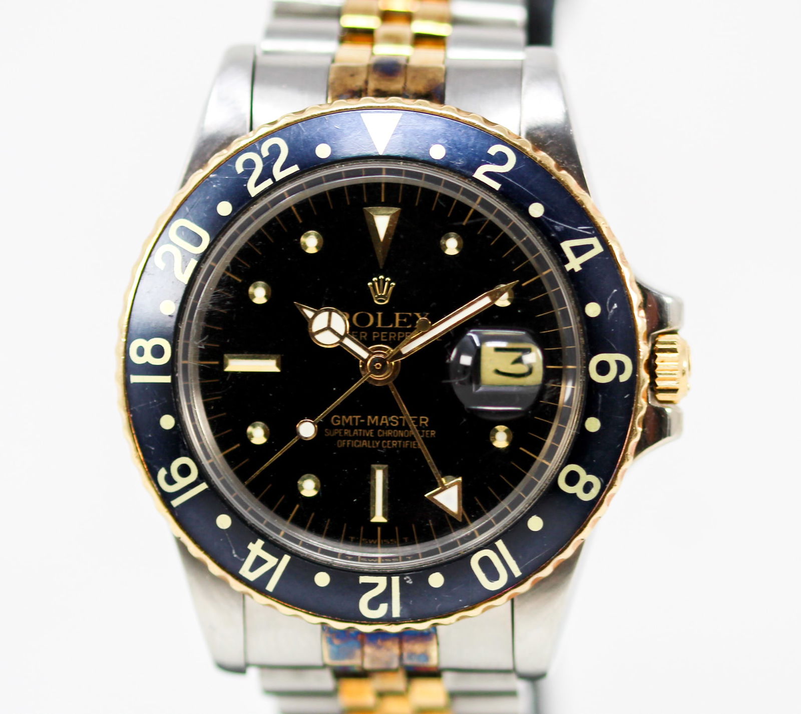 Two-Tone Vintage Rolex Oyster Perpetual GMT-Master with Date Wristwatch (1 of 8)