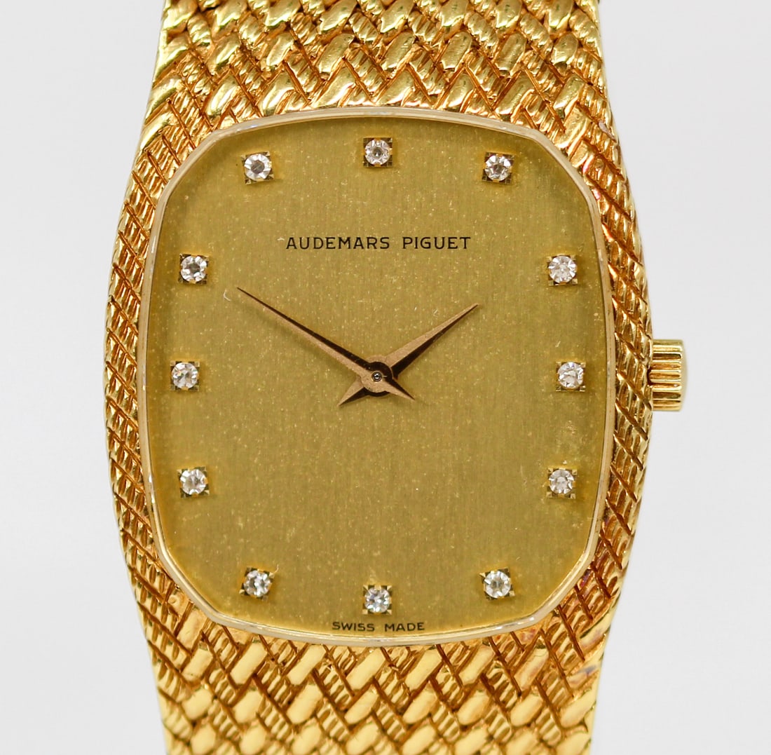 Vintage Audemars Piguet Wristwatch with Factory Diamond Dial in 18k Yellow Gold (1 of 9)
