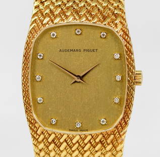 Vintage Audemars Piguet Wristwatch with Factory Diamond Dial in 18k Yellow Gold: 18k Yellow Gold Vintage Audemars Piguet Wristwatch on 18k Yellow Gold Audemars Piguet Bracelet with Factory Diamond Dial; Serial # C58979. 27mm diameter. Running at time of cataloging. PLEASE NOTE: al