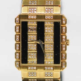 Vintage Piaget Wristwatch in 18k Yellow Gold *Hands Do Not Move*