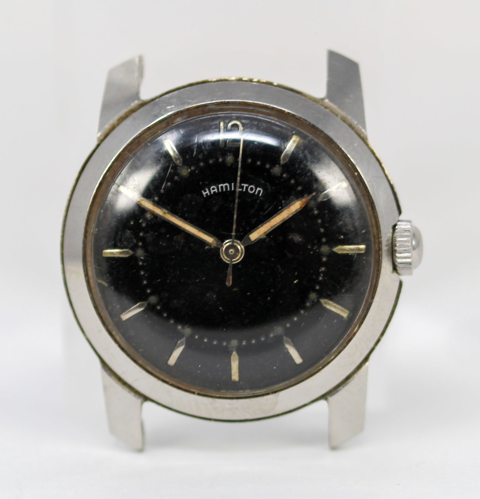 Vintage Hamilton Wristwatch: Stainless Steel Vintage Hamilton Wristwatch; Serial # R813046. 33mm diameter. Running at time of cataloging. PLEASE NOTE: all wristwatches are sold "as-is", with no mechanical warranty or guarantee. A