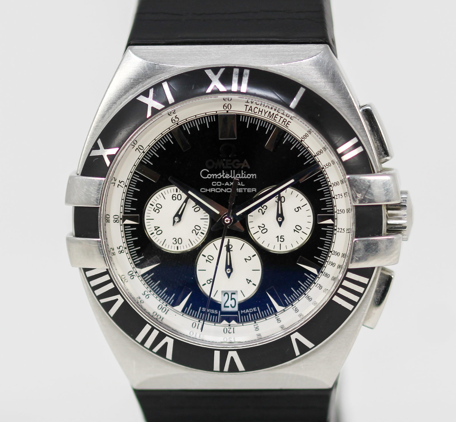 Omega Constellation Chonograph with Date Wristwatch: Stainless Steel Omega Constellation Chonograph with Date Wristwatch on Stainless Steel and Rubber Omega Strap; Serial # 78072775. 42mm diameter. Running at time of cataloging. PLEASE NOTE: all wristwa