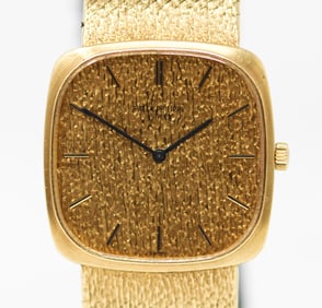 Vintage Patek Philippe Geneve Wristwatch in 18k Yellow Gold
