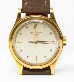Vintage Patek Philippe Geneve Wristwatch in 18k Yellow Gold with Patek Philippe Extract *Crown