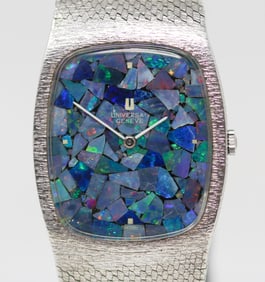 Vintage Universal Geneve Shadow Wristwatch