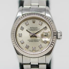 Vintage Ladies Rolex Oyster Perpetual Datejust Wristwatch with Factory Diamond Dial