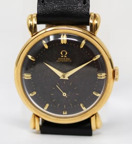 Vintage Omega Automatic Bumper Wristwatch in 18k Yellow Gold