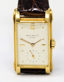Vintage Patek Philippe Rectangular Wristwatch in 18k Yellow Gold