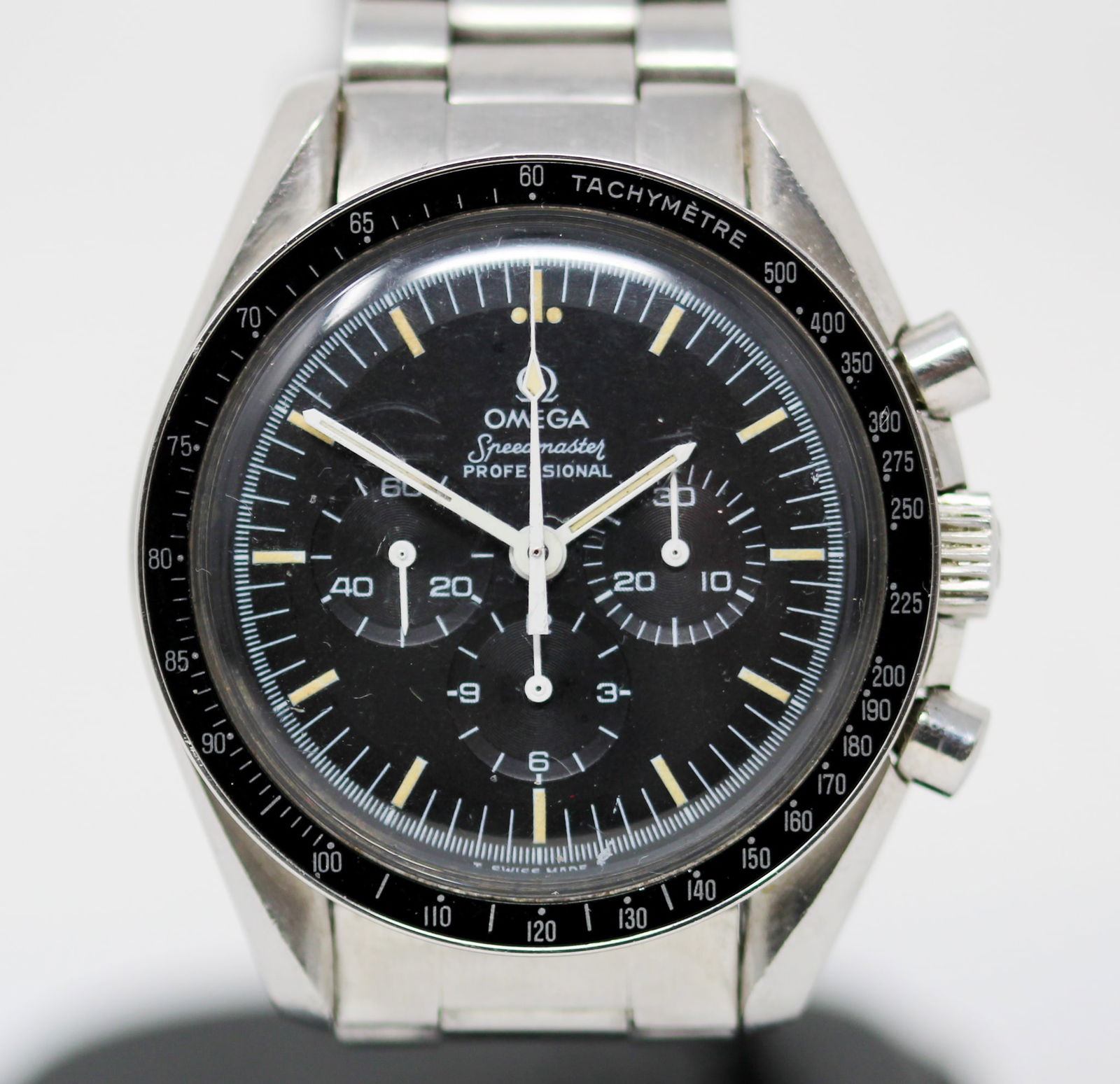 Vintage Omega Speedmaster Professional Chronograph Wristwatch (1 of 7)
