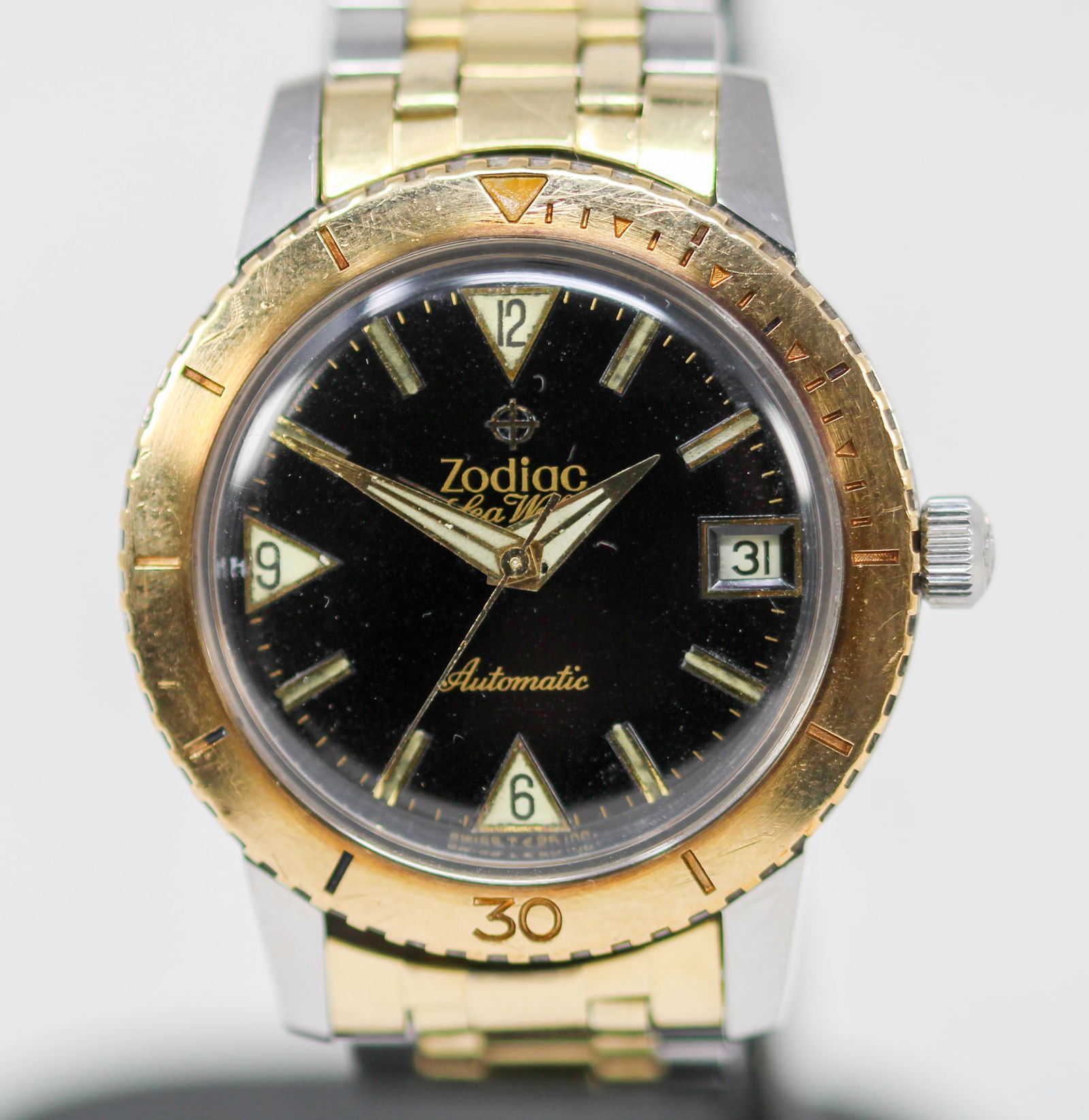 Two-Tone Vintage Zodiac Sea Wolf Automatic with Date Wristwatch *Gold Plated* (1 of 8)
