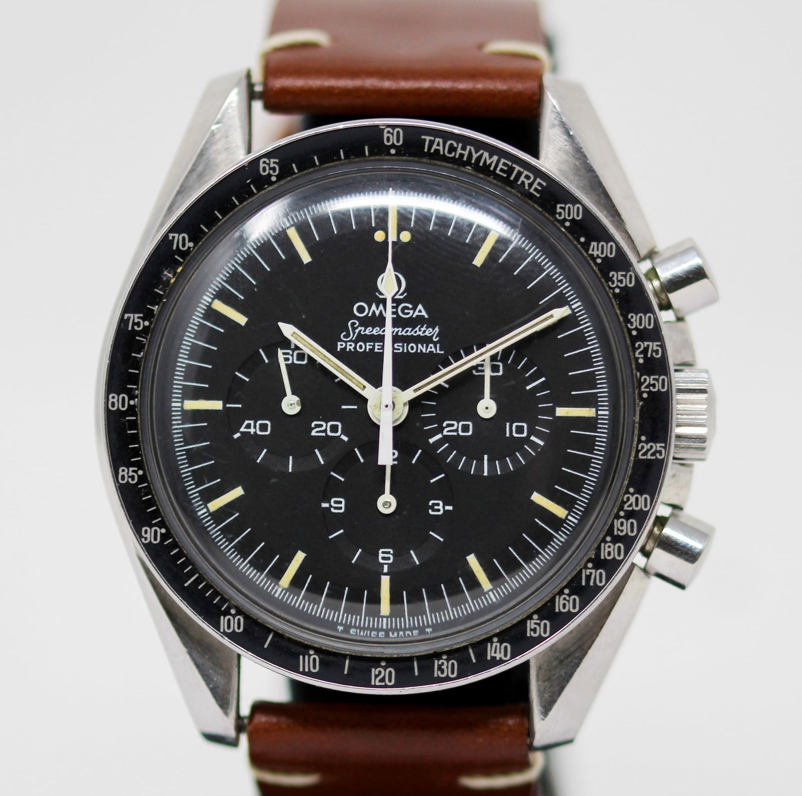 Vintage Omega Speedmaster Professional Chronograph Wristwatch (1 of 4)