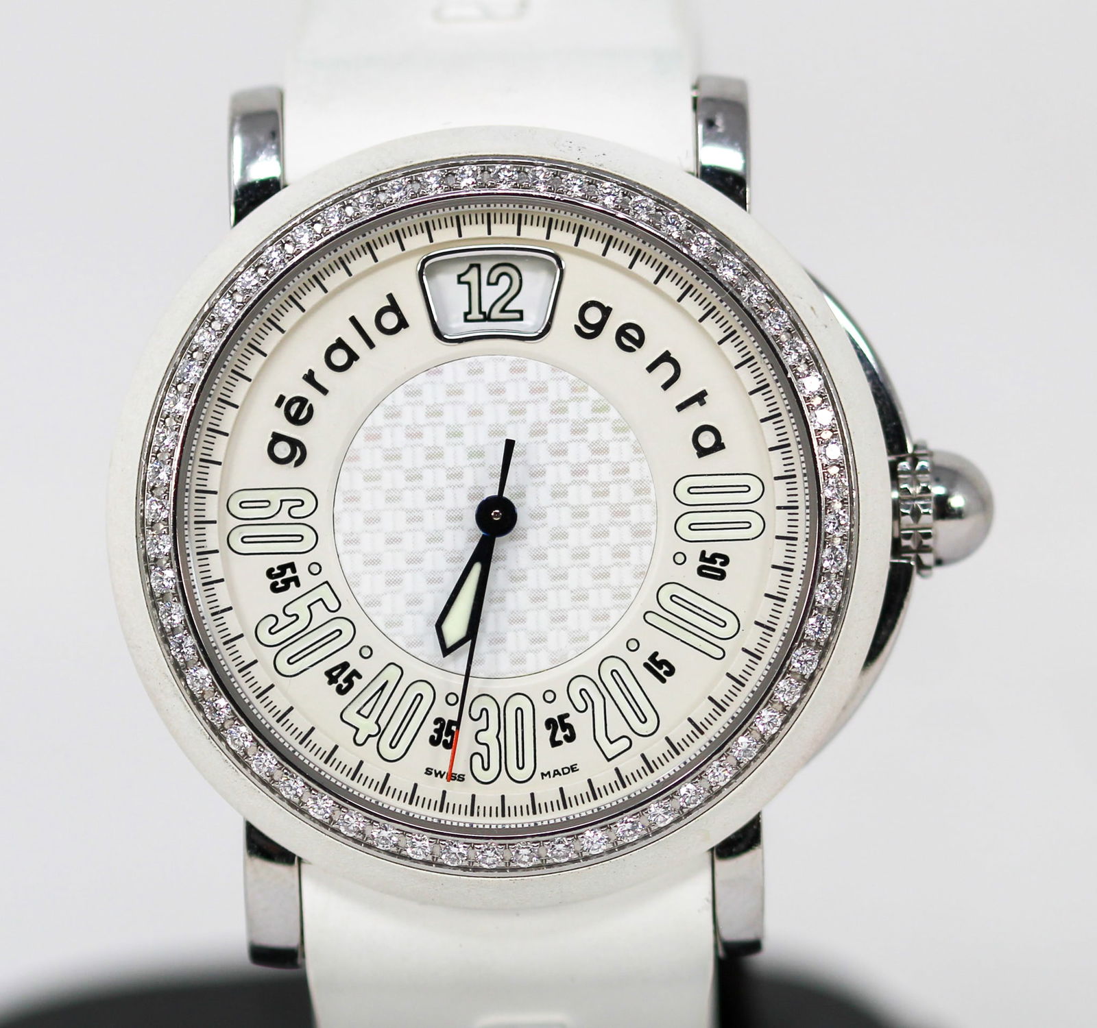 Gerald Genta Retro Sport with Date Automatic Wristwatch with Factory Diamond Bezel (1 of 8)