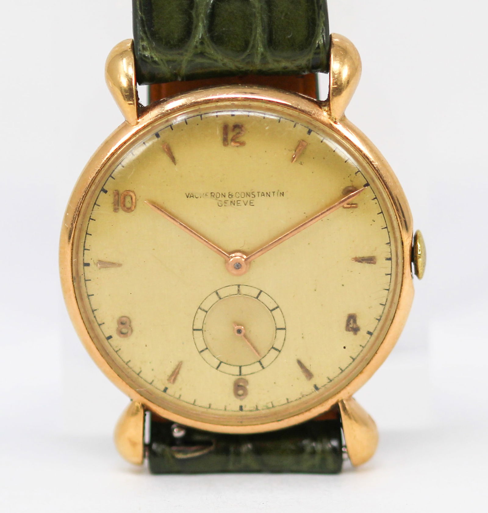 Vintage Vacheron & Constantin Geneve Wristwatch in 18k Yellow Gold (1 of 4)