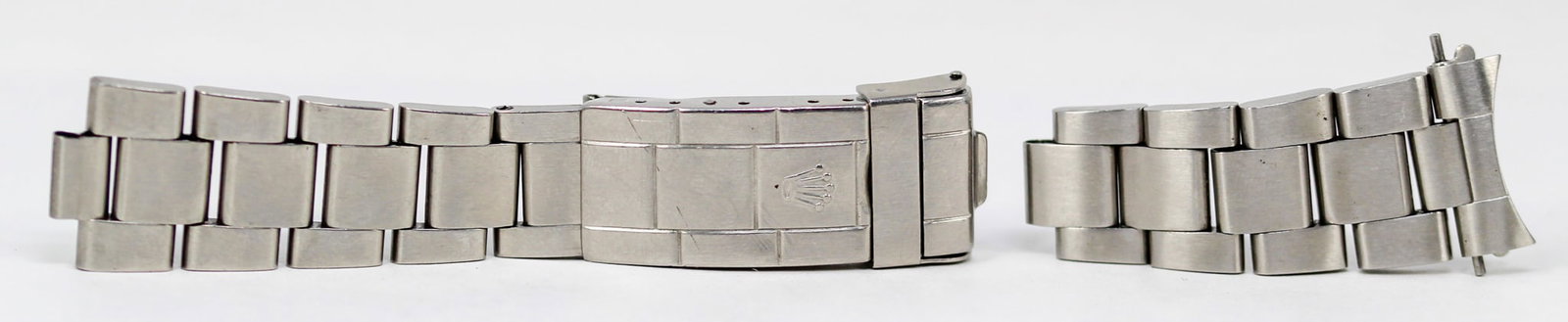 Loose Stainless Steel Vintage Rolex Bracelet *Damaged, Needs Repair; Missing End Link*: Loose Stainless Steel Vintage Rolex Bracelet *Damaged, Needs Repair; Missing End Link*; 593/93150/H. 5.25" length, 19mm end link. Loose watch parts. PLEASE NOTE: all wristwatches are sold "as-is", wit