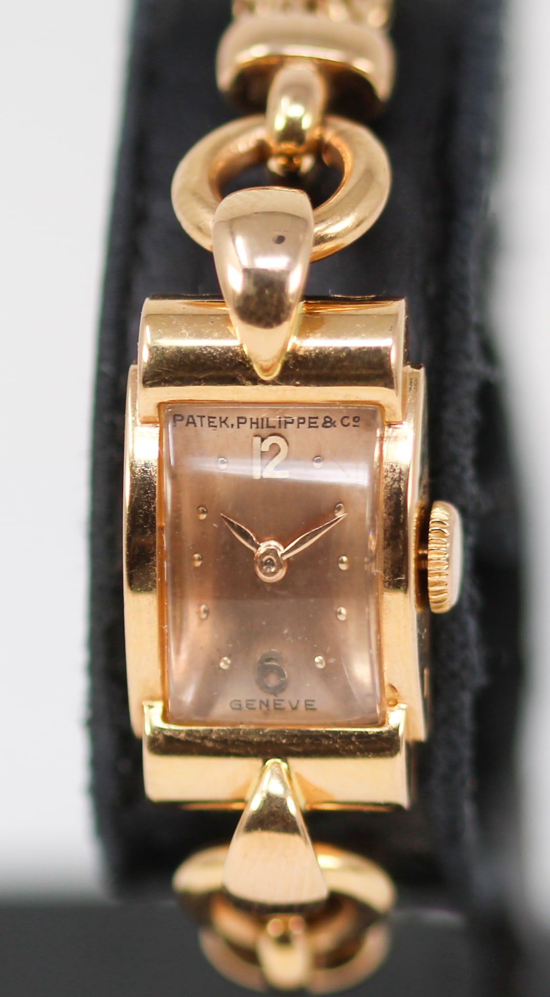 Vintage Ladies Patek Philippe & Co Geneve Rectangular Wristwatch in 18k Yellow Gold (1 of 7)