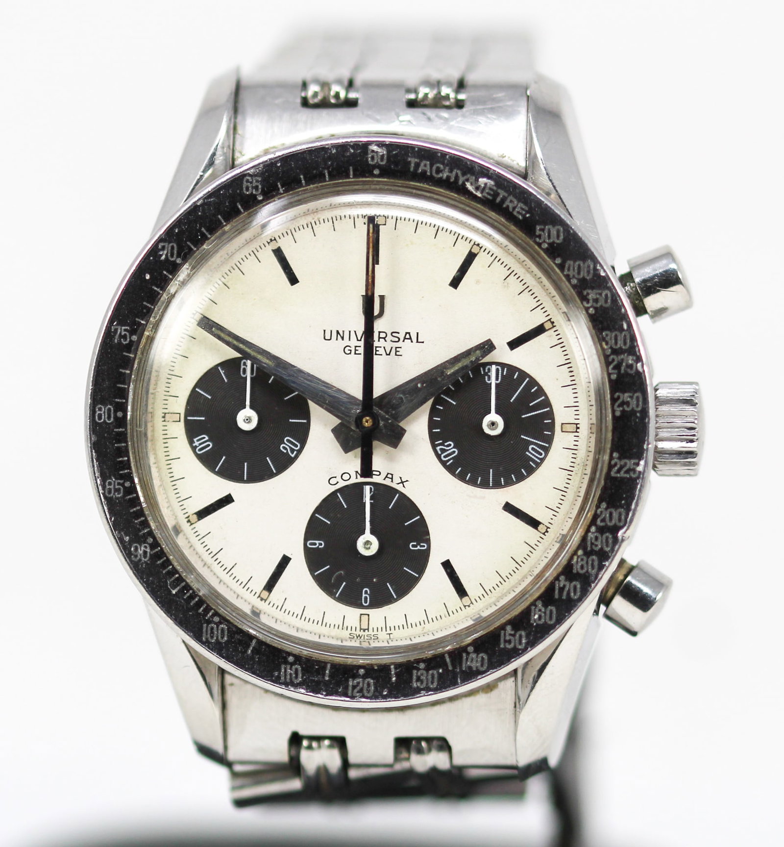 Vintage Universal Geneve Compax Chronograph Wristwatch (1 of 8)