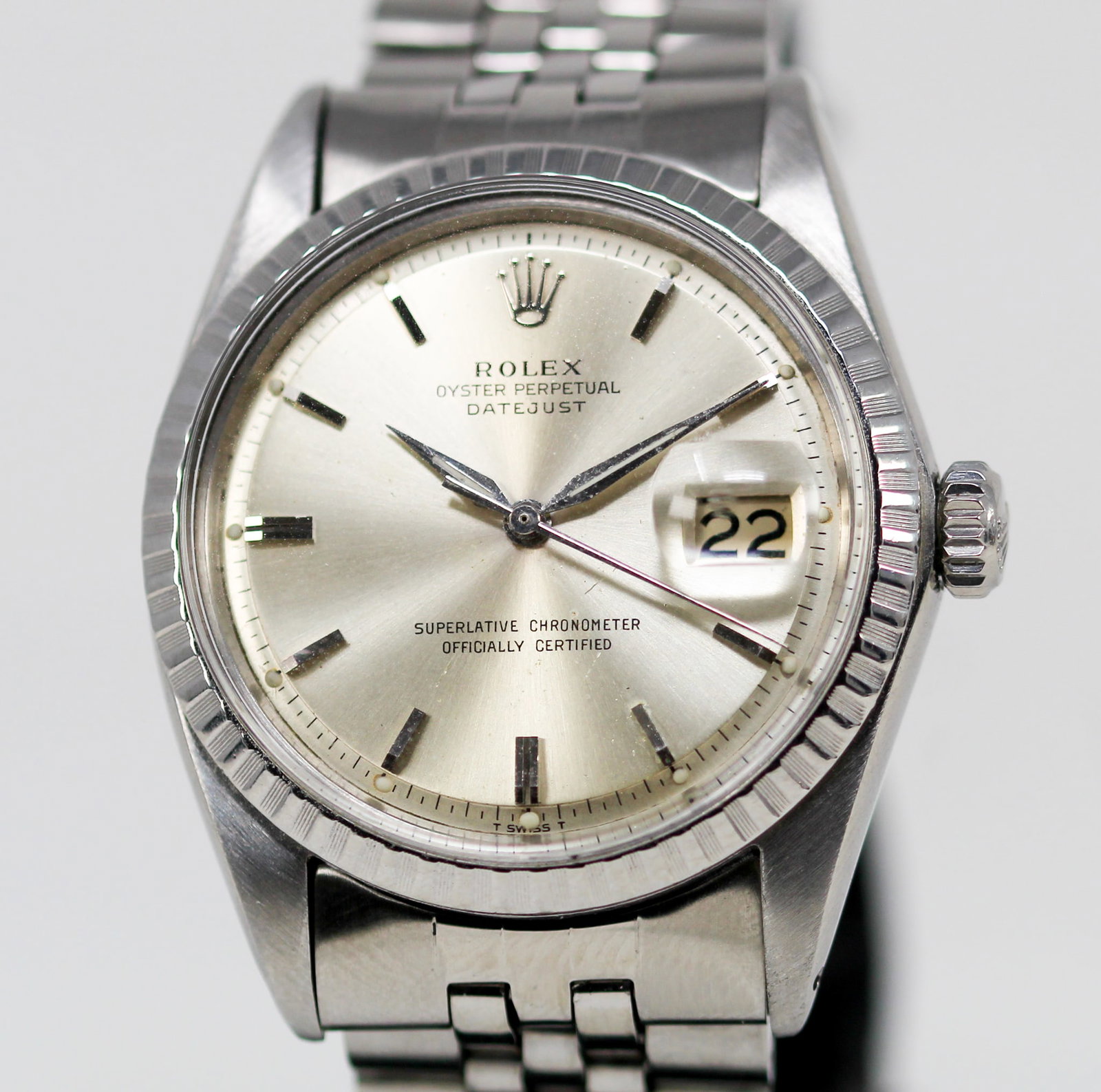 Vintage Rolex Oyster Perpetual Datejust Wristwatch: Stainless Steel Vintage Rolex Oyster Perpetual Datejust Wristwatch on Stainless Steel Rolex Bracelet; Model 1603, Serial # 1219652. 36mm diameter. Running at time of cataloging. PLEASE NOTE: all wrist