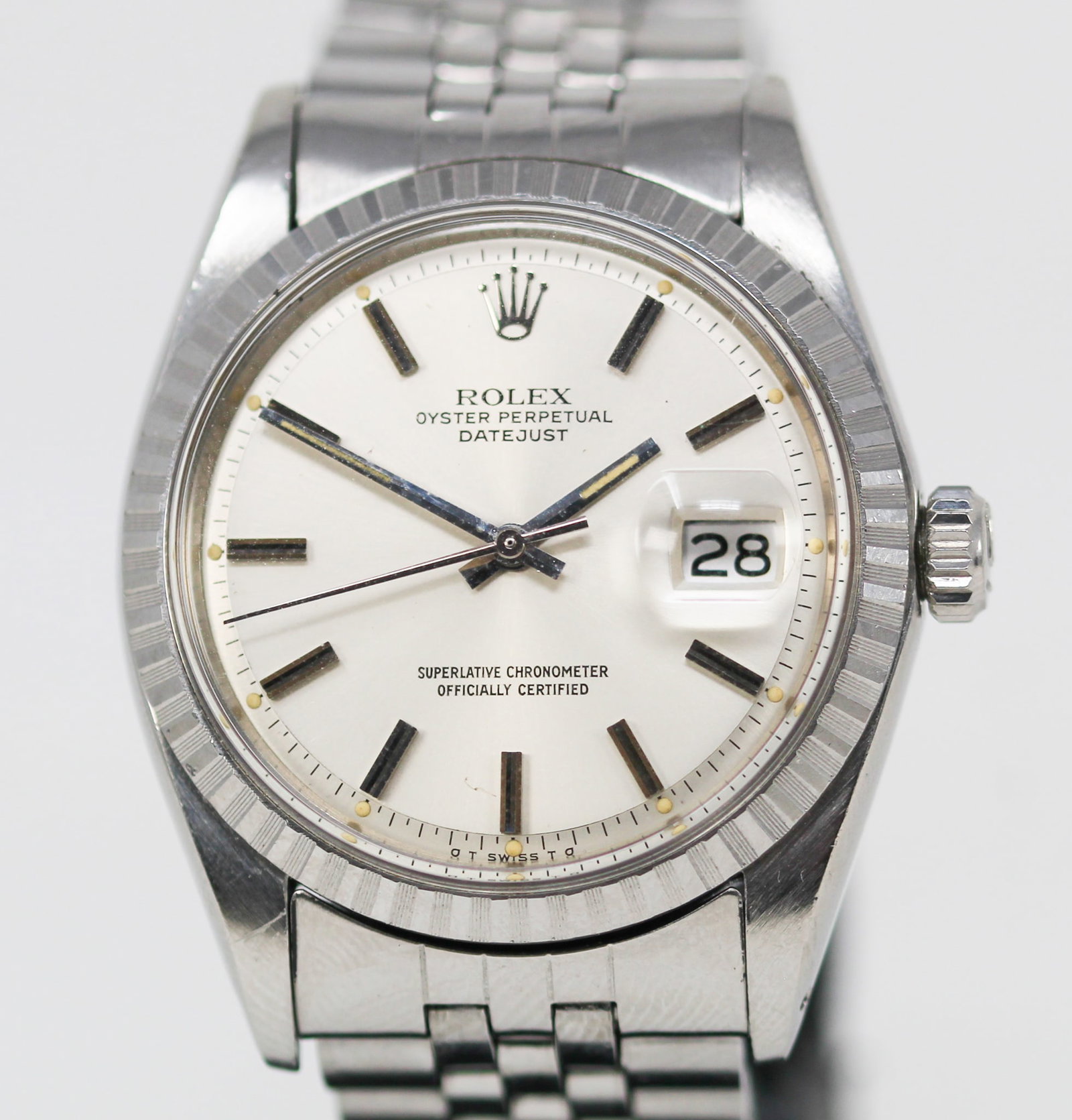 Vintage Rolex Oyster Perpetual Datejust Wristwatch: Stainless Steel Vintage Rolex Oyster Perpetual Datejust Wristwatch on Stainless Steel Rolex Bracelet; Model 1603, Serial # 3506895. 36mm diameter. Running at time of cataloging. PLEASE NOTE: all wrist