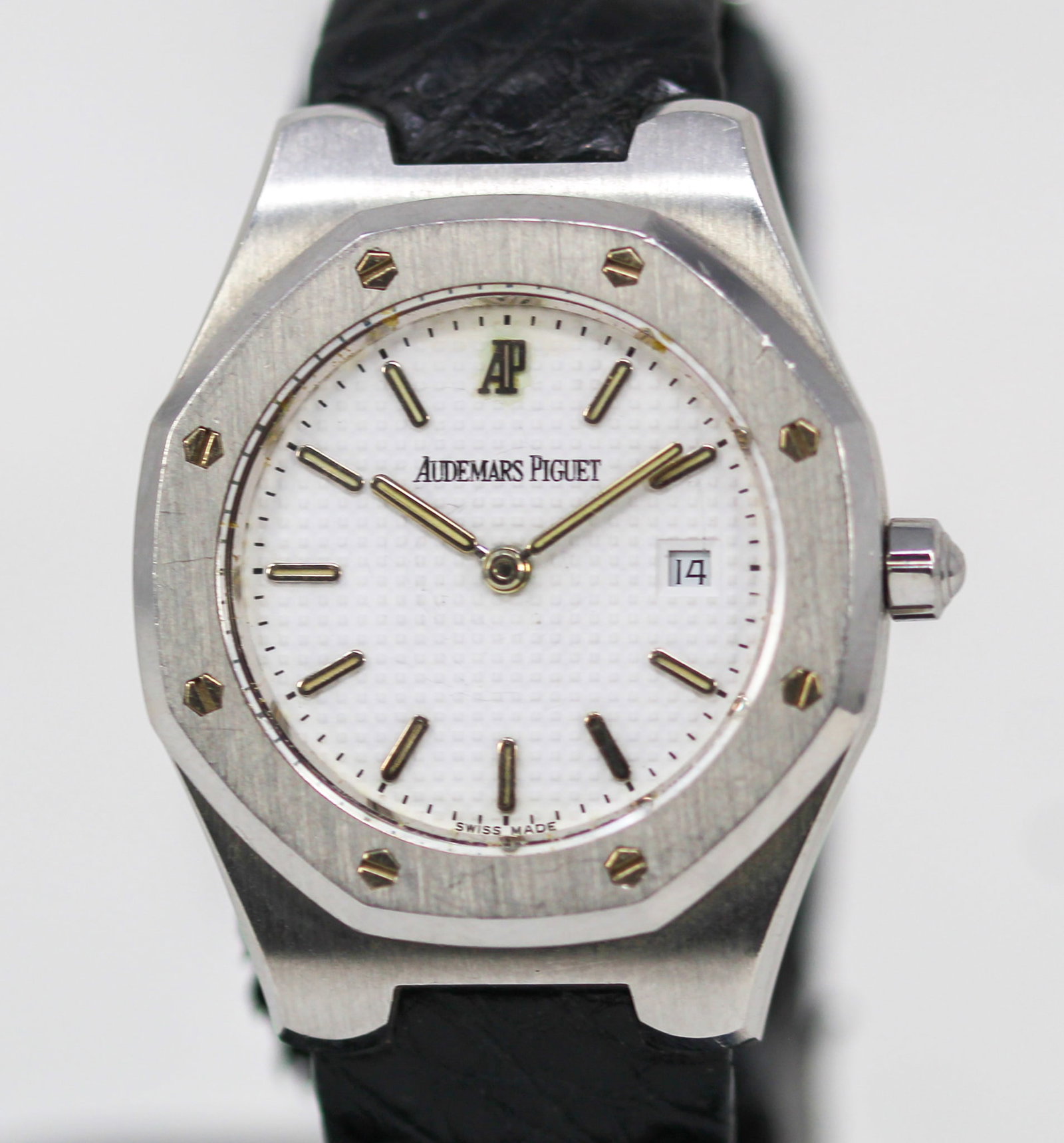 Ladies Audemars Piguet Royal Oak with Date Wristwatch (1 of 8)