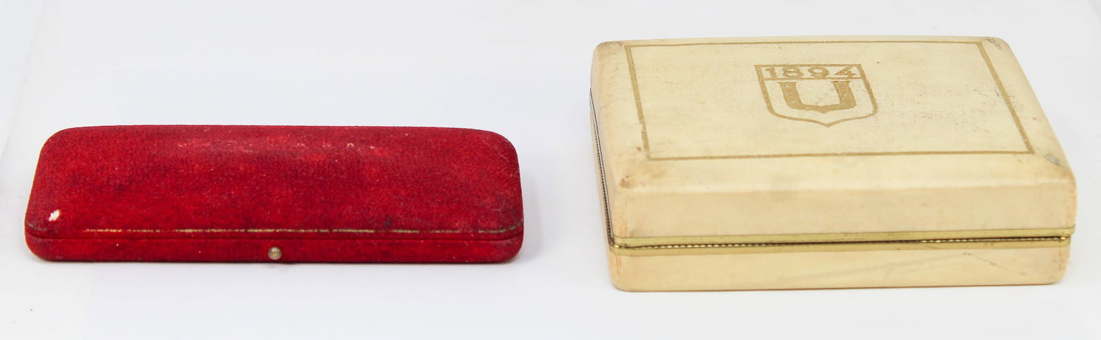 Vintage Universal Geneve Watch Boxes (1 of 5)